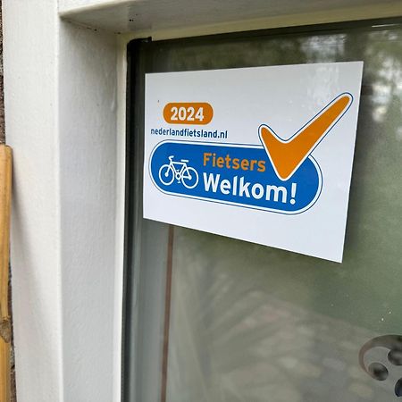 Supergezellig Vakantiehuis Met Hele Grote Tuin Bij Nijmegen Ewijk Kültér fotó