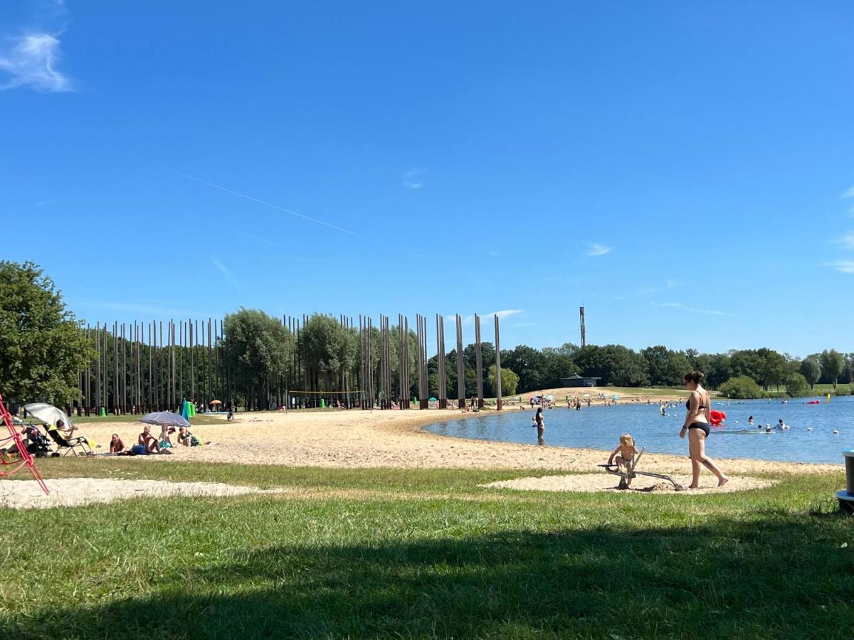 Supergezellig Vakantiehuis Met Hele Grote Tuin Bij Nijmegen Ewijk Kültér fotó
